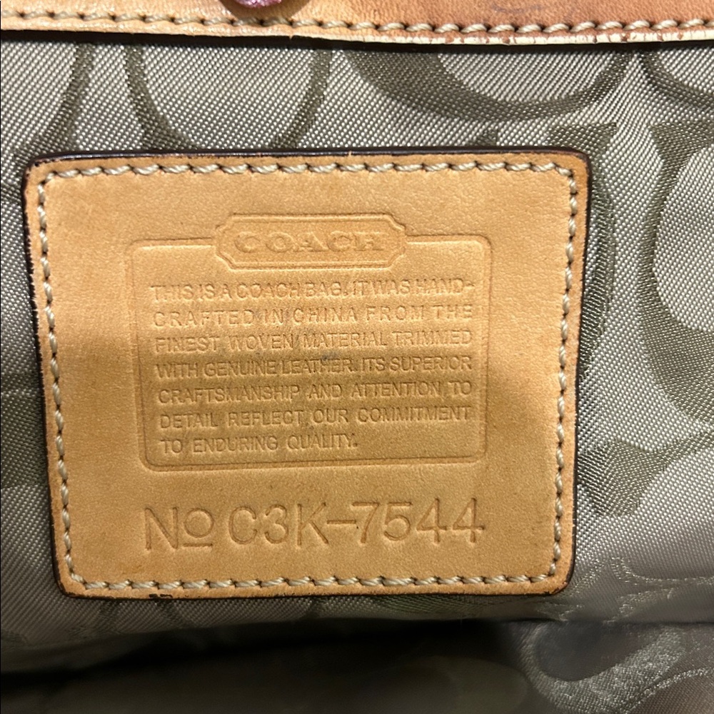 Coach Vintage Hampton Blue Denim Weekender Tote - Picture 5 of 16